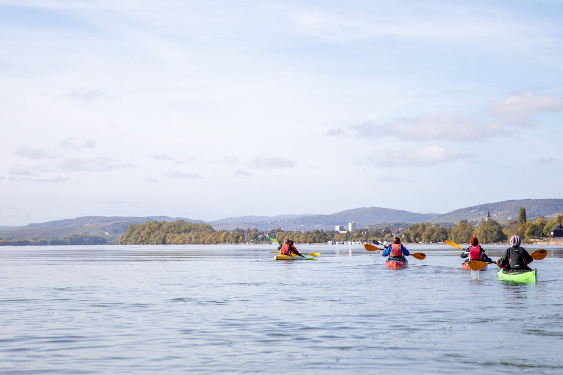 Mastering the Kayak Sweep Roll: A Comprehensive Guide to Self-Rescue