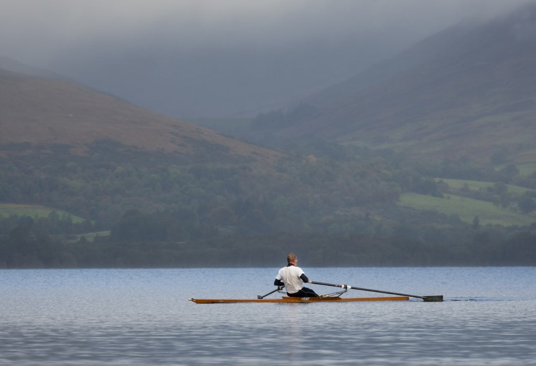 The Ultimate Guide to Kayaking and Canoeing: Safety, Regulations, and Tips