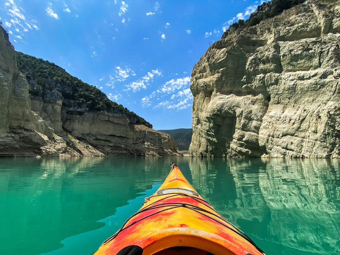 Choosing the Right Kayak or Canoe: A Comprehensive Guide