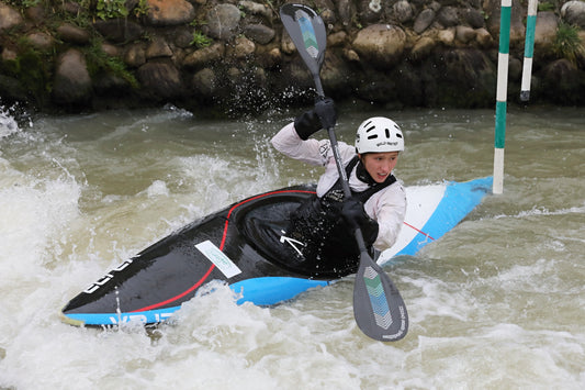 The Ultimate Guide to Kayaking: Tips, Techniques, and Must-Have Accessories