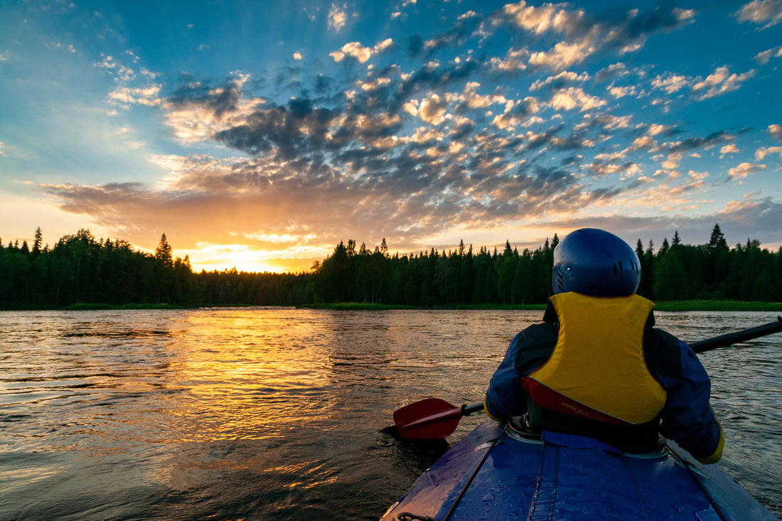 Kayaking and Canoeing Safety in High-Traffic Waterways: A Comprehensive Guide
