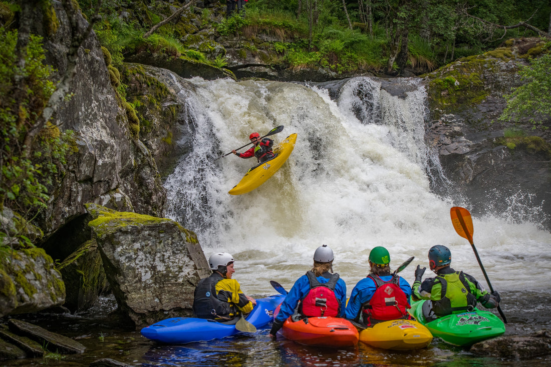 Mastering Wind and Thermal Conditions: A Guide to Safe Kayaking and Canoeing