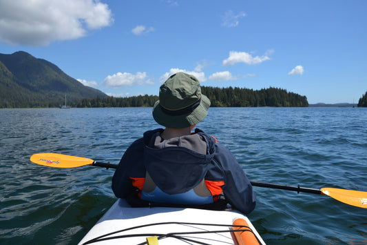Navigating the Night: Essential Tips for Kayaking and Canoeing in Low-Light Conditions